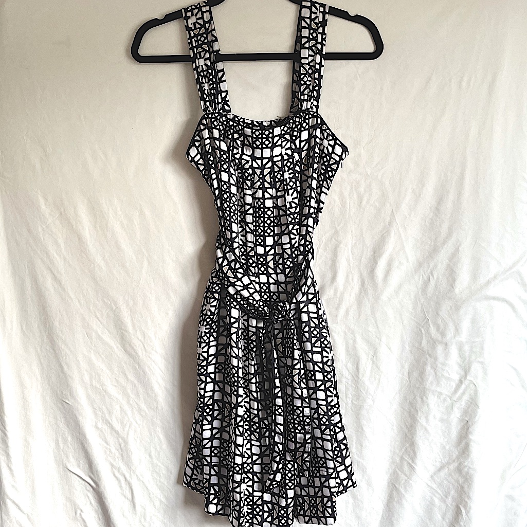**Nwot** White House Black Market, Geometric Pattern Silk Dress W/Sash Belt